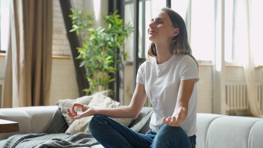 viralmd-Is-Stress-Accelerating-Your-Aging-How-To-Reset-Your-Hormones-For-Healthspan viralmd-Is-Stress-Accelerating-Your-Aging-How-To-Reset-Your-Hormones-For-Healthspan