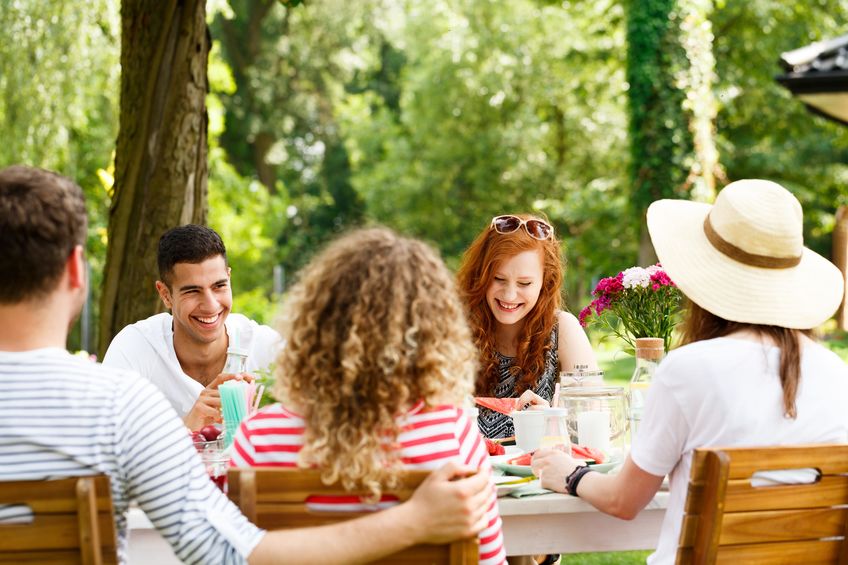 viralmd-Community-Centric-Health-Why-Social-Connection-Is-The-Missing-Supplemen viralmd-Community-Centric-Health-Why-Social-Connection-Is-The-Missing-Supplemen